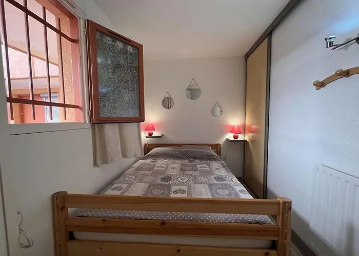 Apartment Sr040-a22 Appt 4 Personnes St Raphael